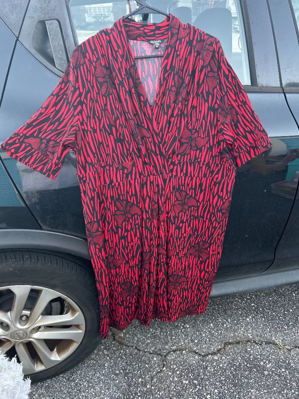 XXL Red and black knee length dress